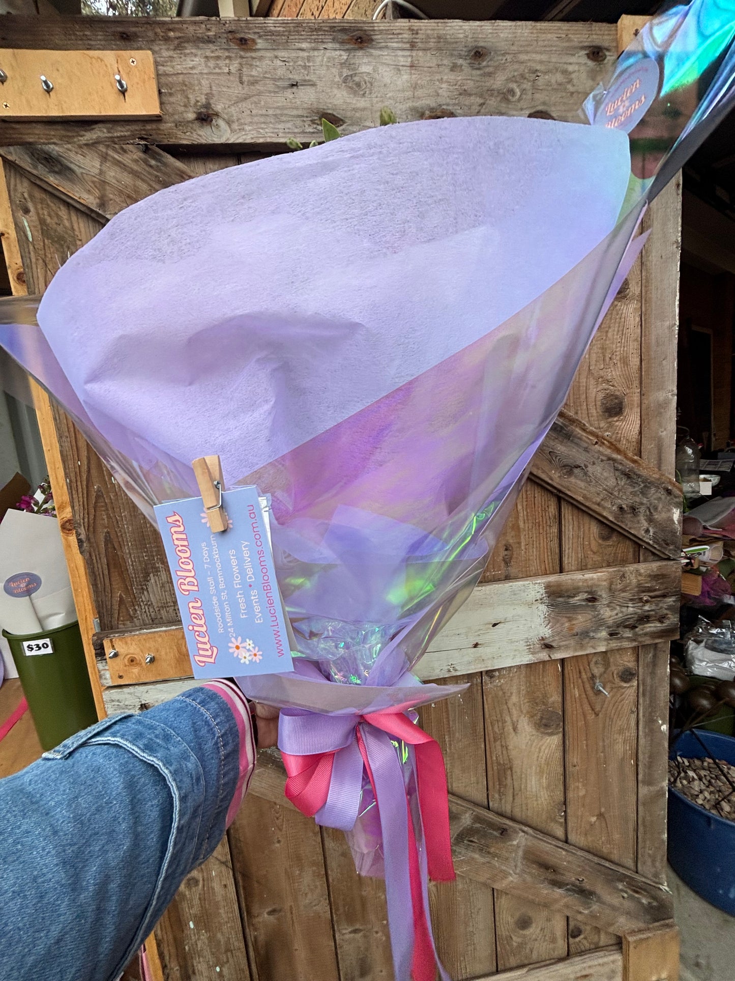 Mermaid wrap blooms